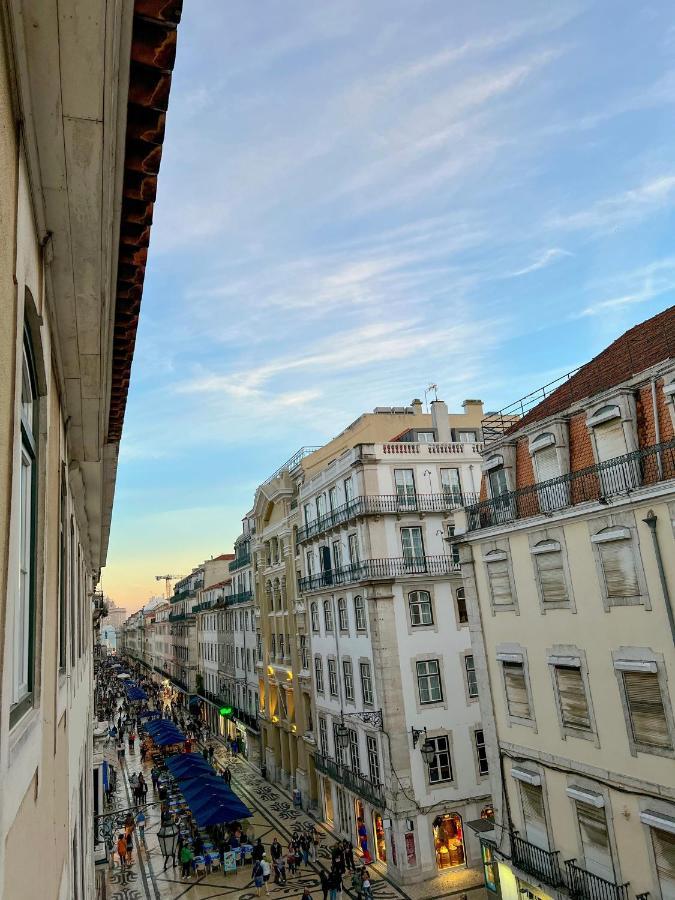 Cozy Room With Shared Bathroom On Rua Augusta Lisboa Exterior foto